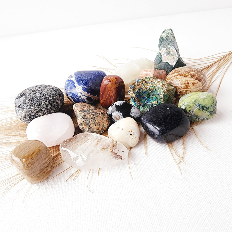 Vol.3 Beginner crystal kit for reiki meditation, home decor & positive energy
