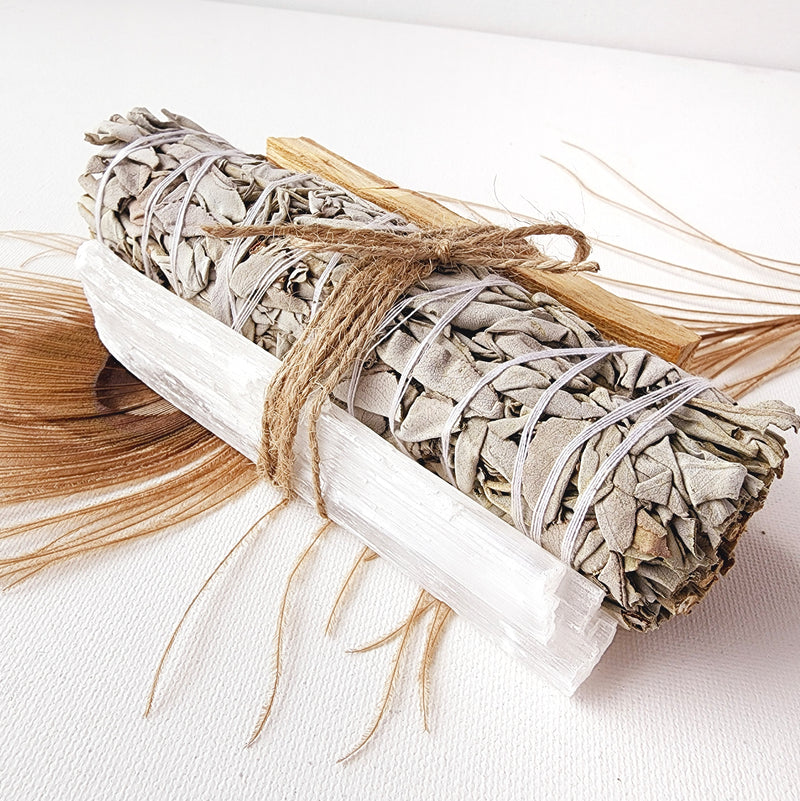 Large white sage SMUDGE STICK for purification, cleansing, negative energy removal and protection with Selenite stick & Palo Santo for smudging