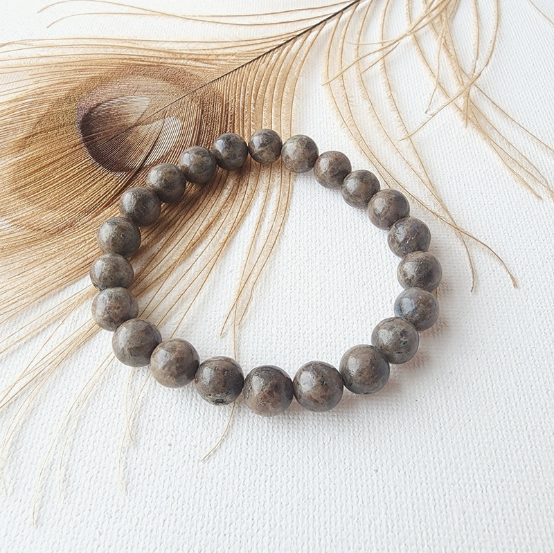 FELDSPAR healing bracelet 8mm