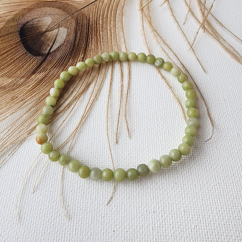 CHINESE JADE healing crystal bracelet 4mm