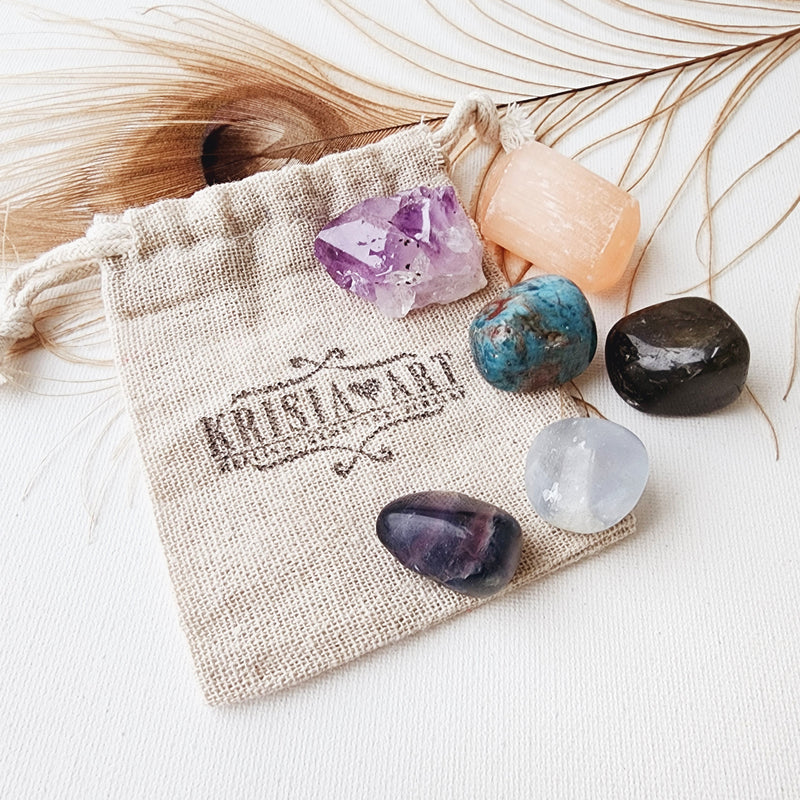 TRUST THE UNIVERSE crystal set for manifesting dreams, meditation, spirituality, attracting success, prosperity, good fortune, happiness