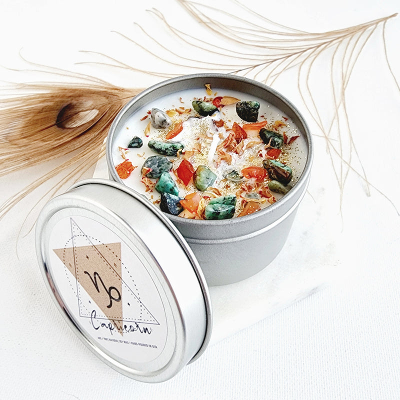 CAPRICORN zodiac candle with healing crystals