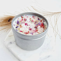 AQUARIUS zodiac candle with healing crystals