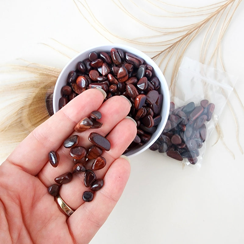 RED TIGER'S EYE crystal chips 1oz - No hole