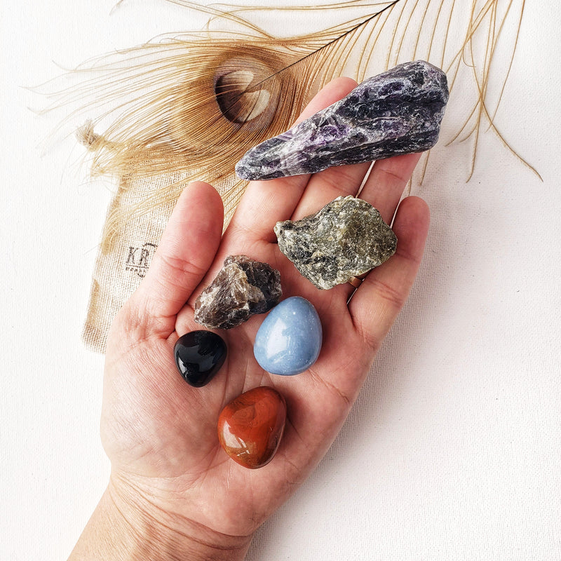 CRYSTALYA Protection Crystals and Healing Stones,100% Authentic, Wooden  Gift Box + 50pg EBOOK- Obsidian, Fluorite, Malachite, Hematite, Amethyst